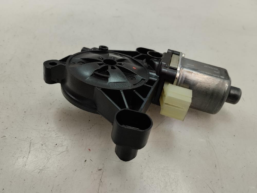 MOTOR ELEVALUNAS TRASERO DERECHO AUDI A3 1.5 MT 150CV | 110KW