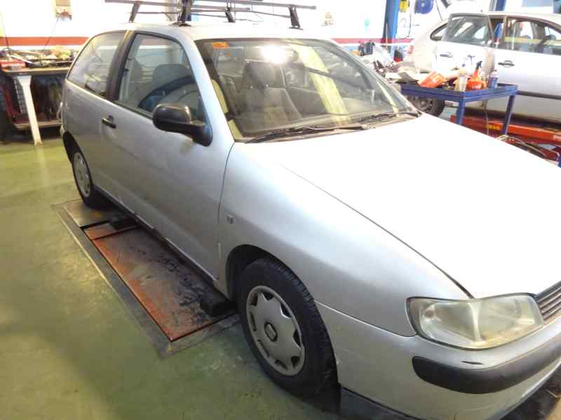 PILOTO TRASERO IZQUIERDO SEAT IBIZA 2000 1.4 MT 60CV | 44KW