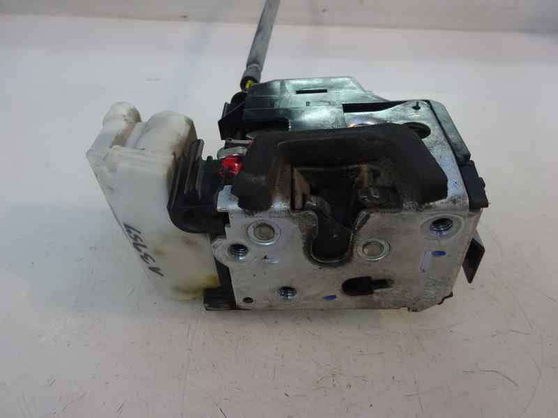 CERRADURA PUERTA DELANTERA DERECHA FIAT DOBLO 2009 1.9 JTD MT 105CV