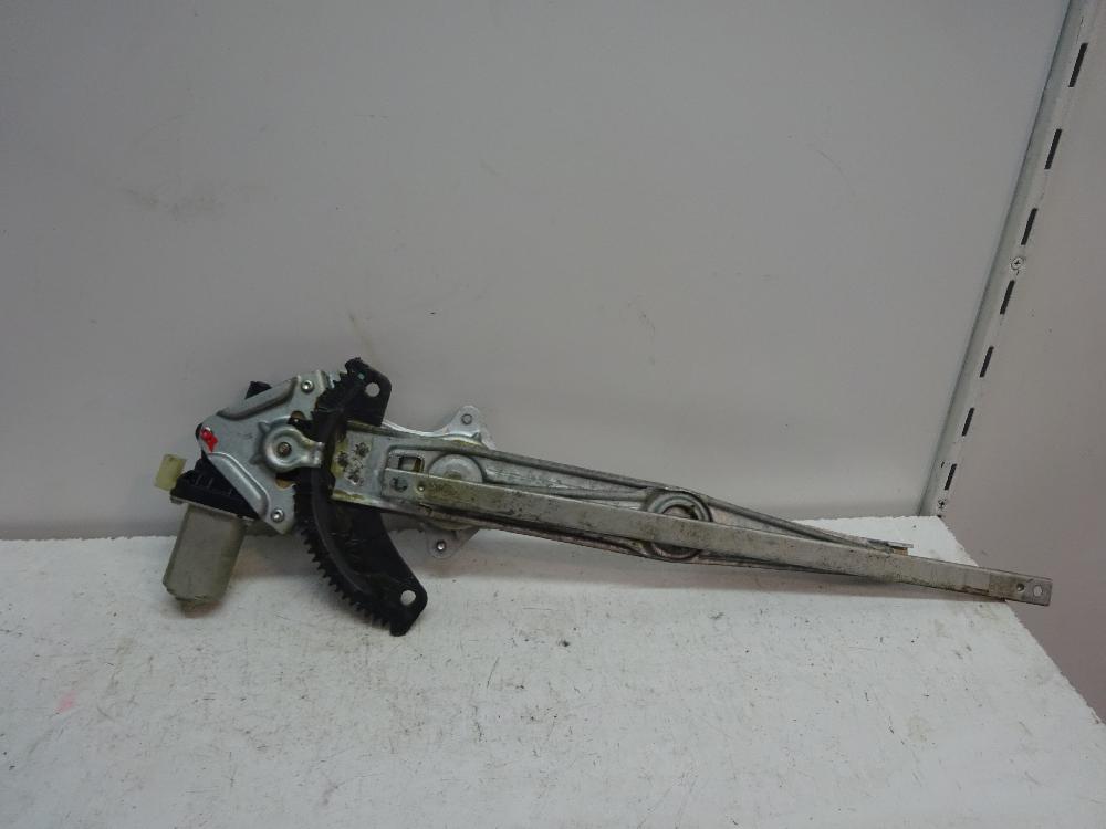 ELEVALUNAS DELANTERO DERECHO NISSAN MICRA 1.2 MT 80CV