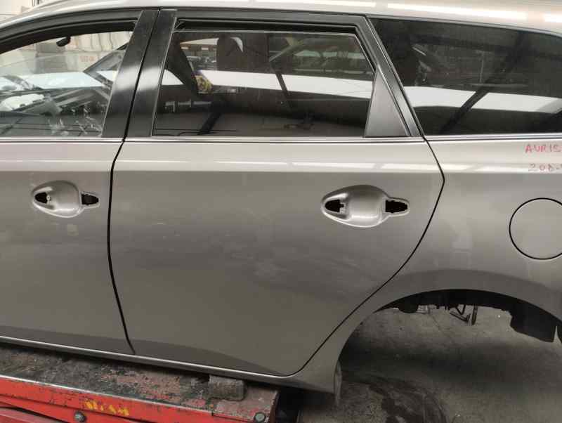 PUERTA TRASERA IZQUIERDA TOYOTA AURIS 2.0 D-4D MT 124CV | 91KW
