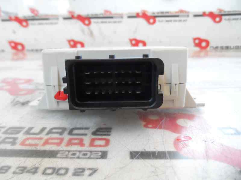 CAJA RELES FUSIBLES TOYOTA AVENSIS 2.0 D MT 116CV | 85KW