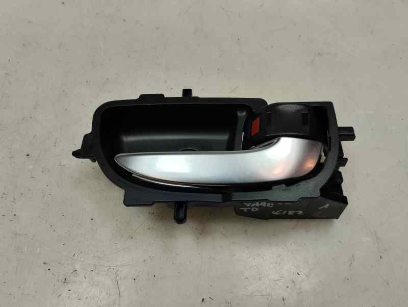 MANETA INTERIOR TRASERA DERECHA TOYOTA YARIS 1.0 MT 72CV | 53KW