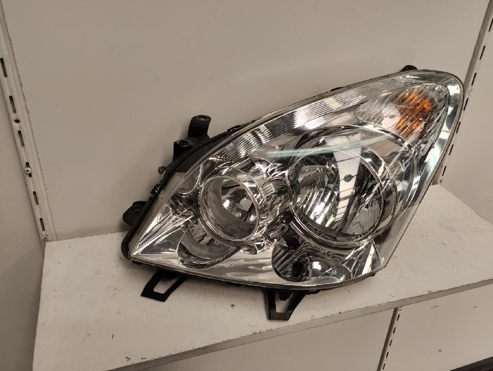 FARO IZQUIERDO TOYOTA COROLLA VERSO 1.8 AMT 129CV