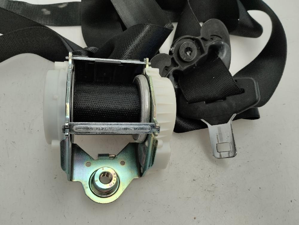 CINTURON SEGURIDAD DELANTERO DERECHO BMW SERIE 1 2007 2.0 MT 150CV | 110KW