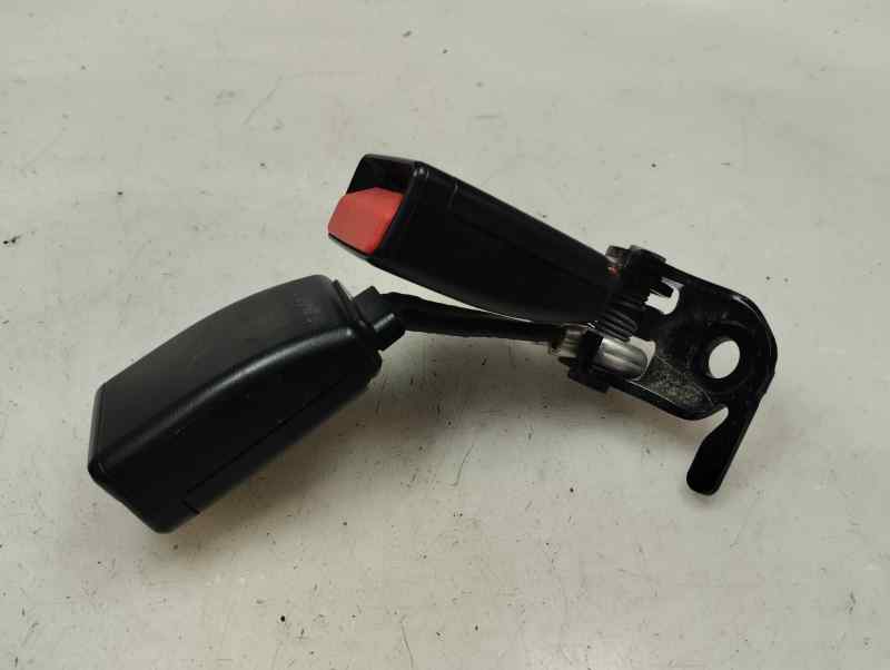 ANCLAJE CINTURON TRASERO DERECHO PEUGEOT 2008 1.2 VTI MT 82CV