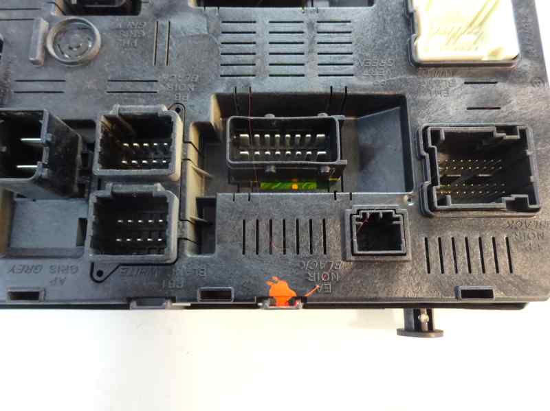 CAJA RELES FUSIBLES CITROEN C4 2006 1.6 HDI MT 90CV