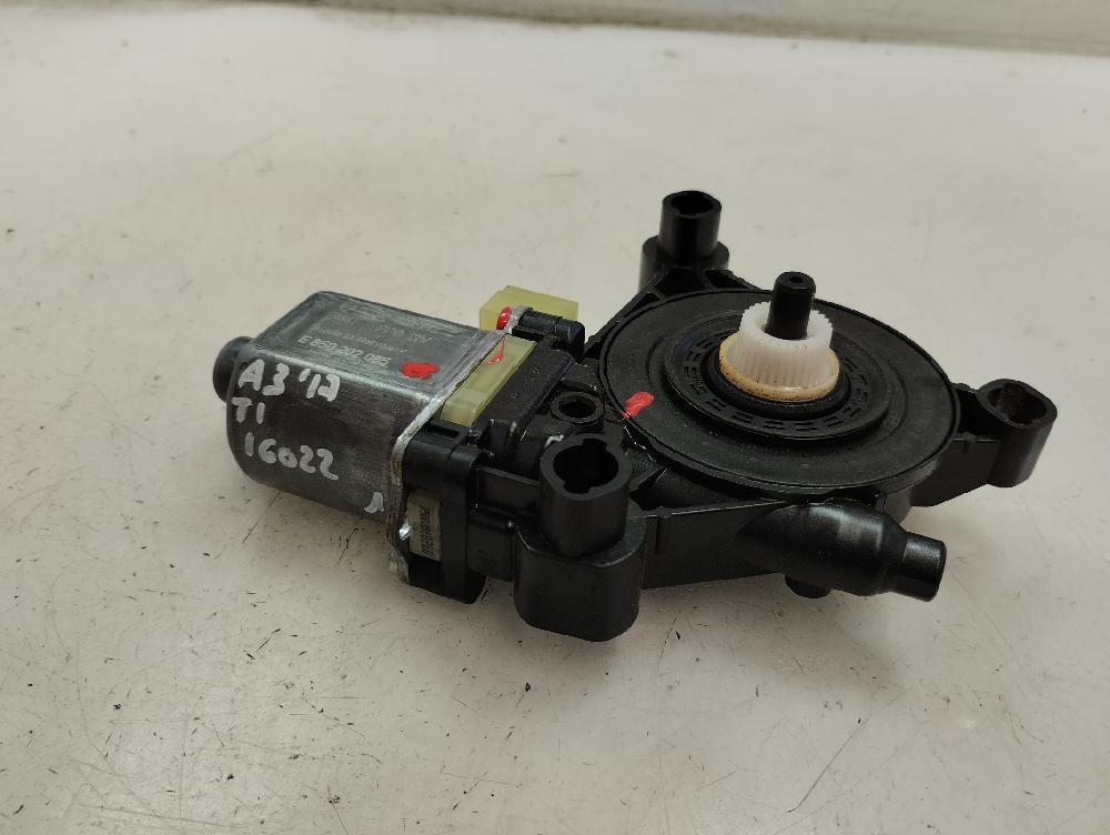 MOTOR ELEVALUNAS TRASERO IZQUIERDO AUDI A3 1.5 MT 150CV | 110KW