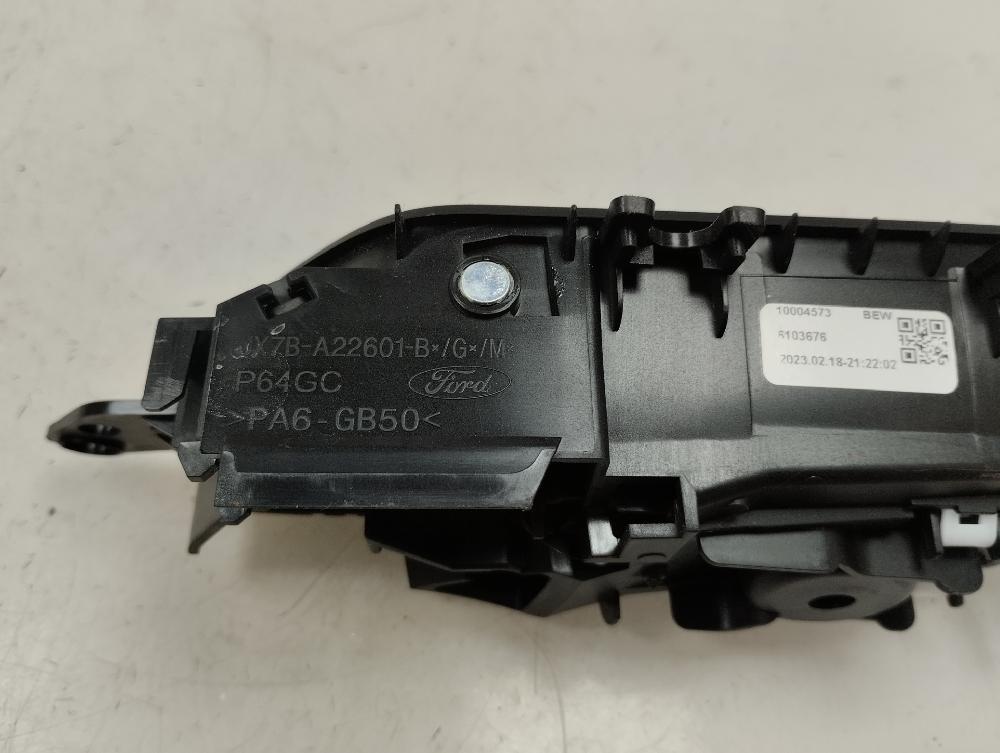 MANETA INTERIOR TRASERA IZQUIERDA FORD KUGA 1.5 150CV | 110KW, GASOLINA, MT, ACCIONAMIENTO DELANTERO