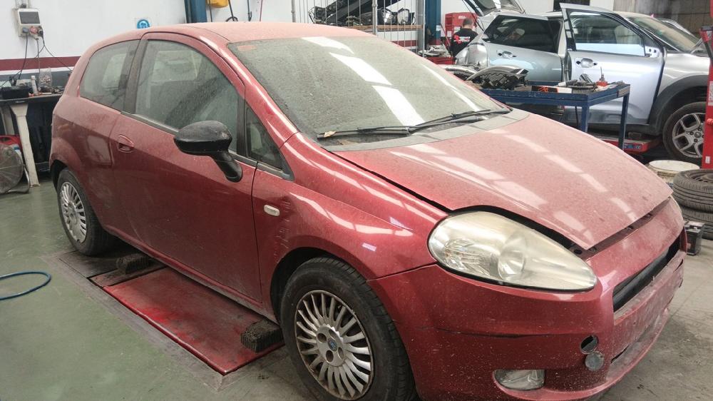 CERRADURA PUERTA DELANTERA DERECHA FIAT GRANDE PUNTO 1.3 MULTIJET 16V 5 MT 75CV
