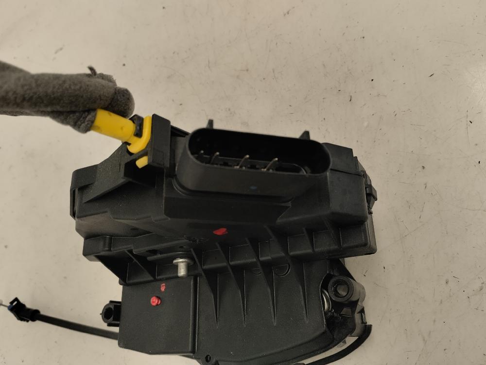 CERRADURA PUERTA TRASERA DERECHA FORD KUGA 1.5 120CV | 88KW, GASOLINA, MT, ACCIONAMIENTO DELANTERO