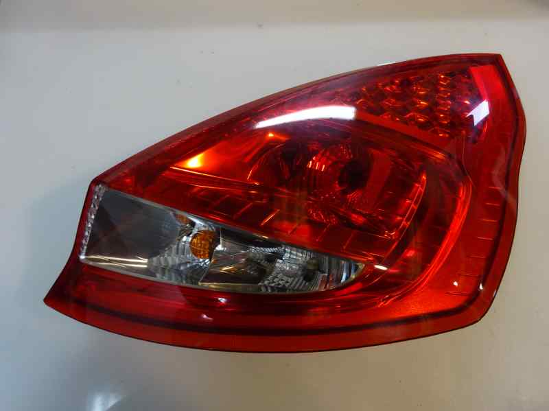 PILOTO TRASERO DERECHO FORD FIESTA 1.4 TDCI MT 68CV