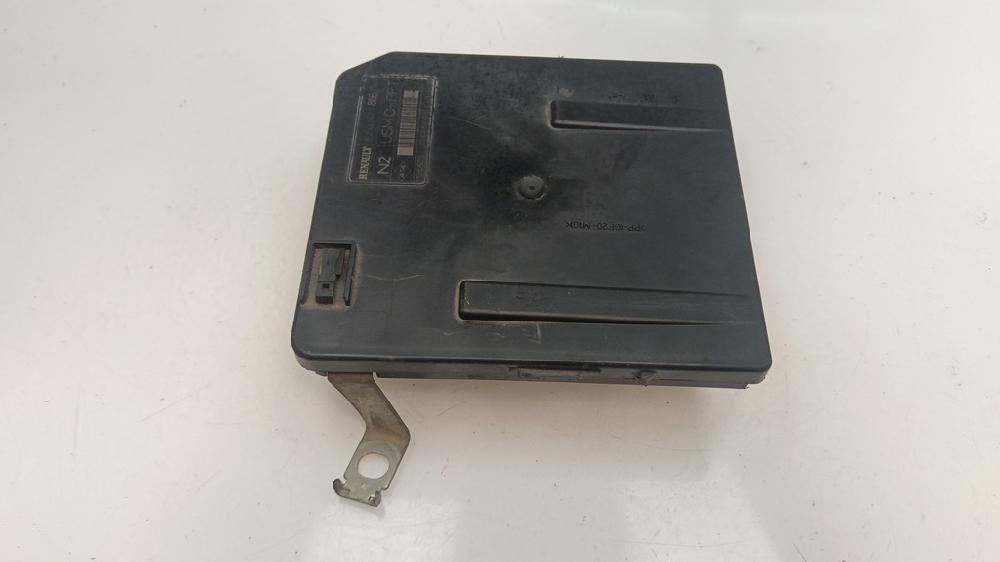 CAJA RELES FUSIBLES RENAULT MEGANE 2006 1.9 DCI MT 130CV