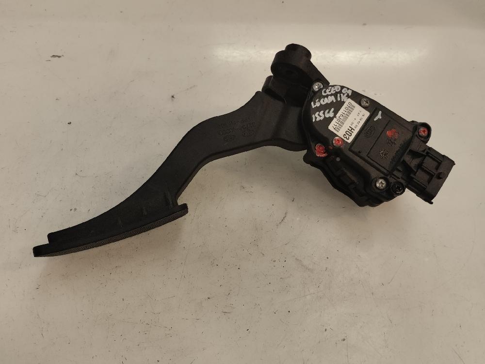 POTENCIOMETRO PEDAL KIA CEED 1.6 MT 113CV | 83KW