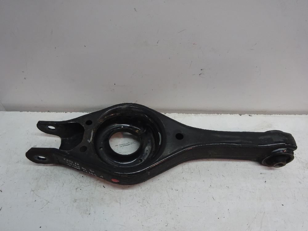 BRAZO SUSPENSION INFERIOR TRASERO IZQUIERDO KIA CEED 1.4 MT 90CV | 66KW