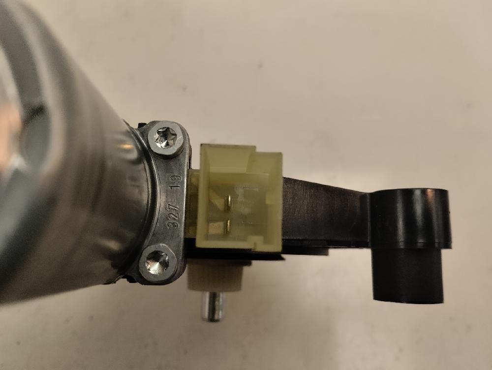 MOTOR ELEVALUNAS DELANTERO IZQUIERDO SEAT LEON 1.5 130CV MT
