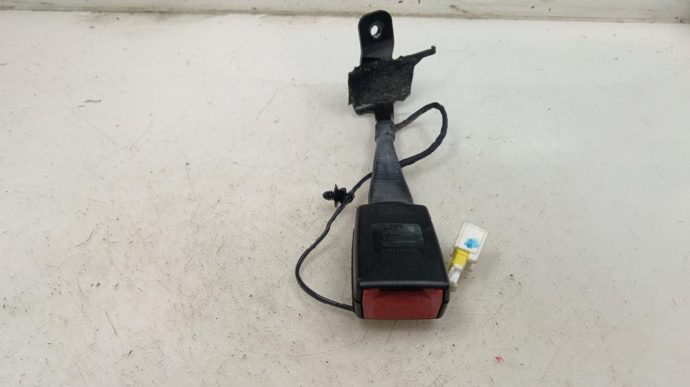 ANCLAJE CINTURON DELANTERO DERECHO CITROEN C4 CACTUS 1.6 MT 99CV | 73KW