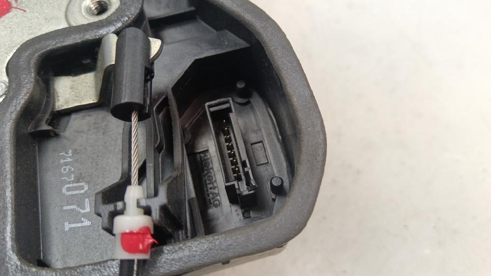 CERRADURA PUERTA DELANTERA IZQUIERDA BMW SERIE 1 2.0 MT 122CV | 90KW