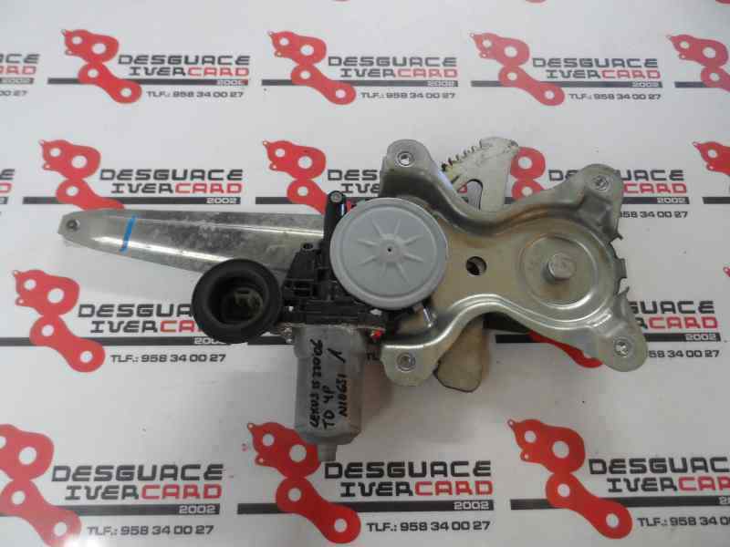 ELEVALUNAS TRASERO DERECHO LEXUS IS 2.2 220D MT 177CV