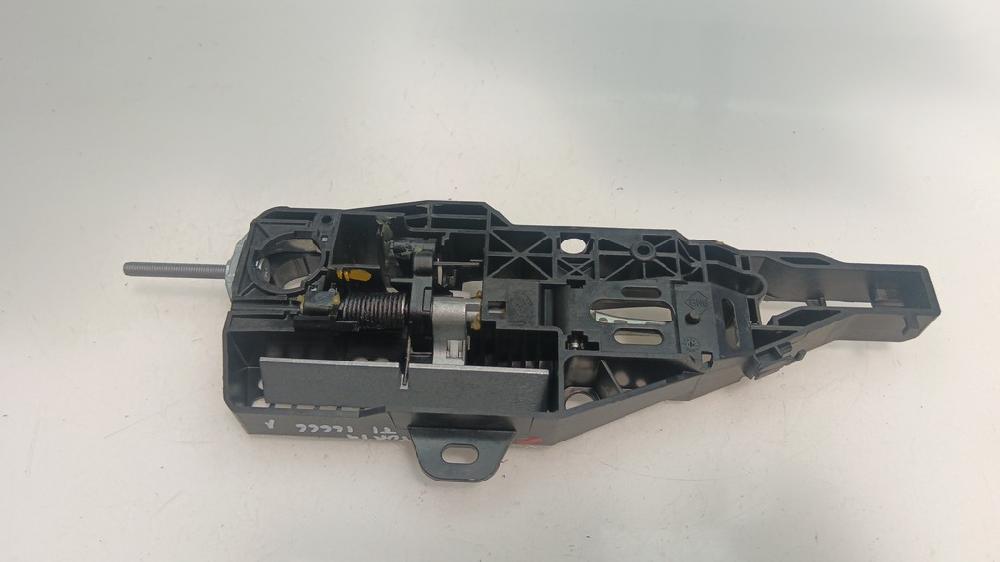 SOPORTE MANETA EXTERIOR PUERTA TRASERA IZQUIERDA RENAULT CAPTUR 1.3 MT 130CV | 96KW