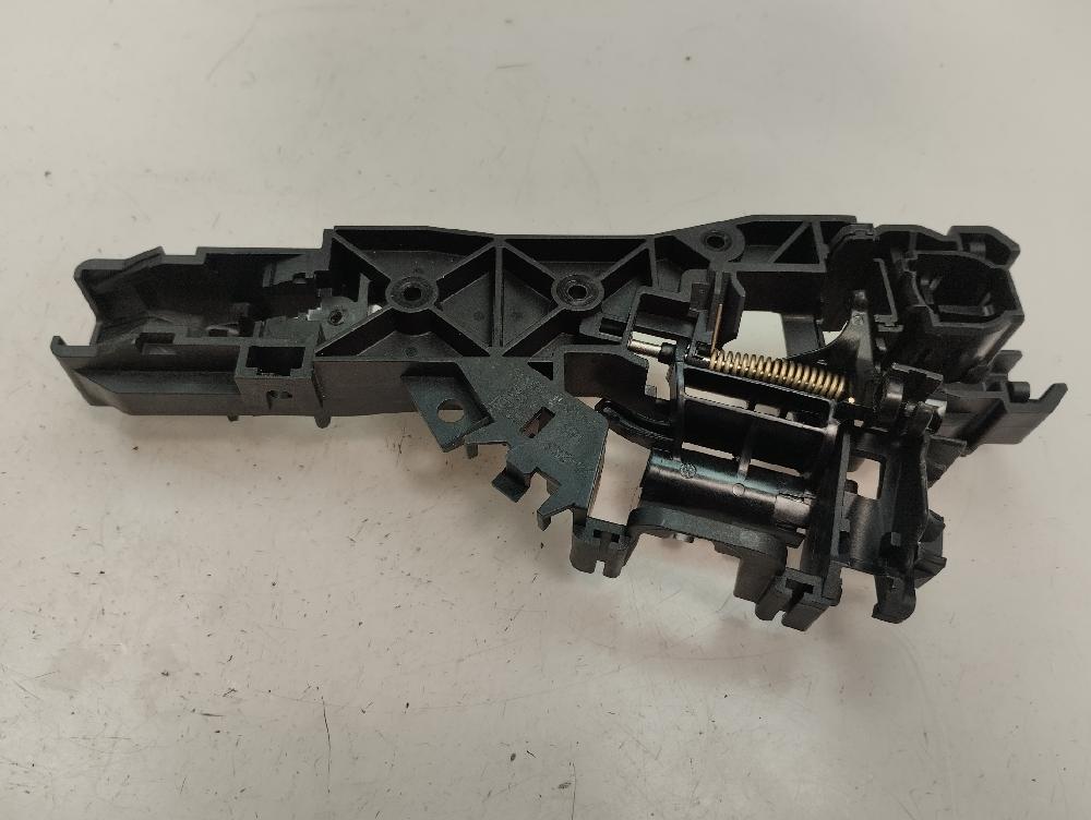 SOPORTE MANETA EXTERIOR PUERTA TRASERA DERECHA SEAT LEON 1.5 130CV MT