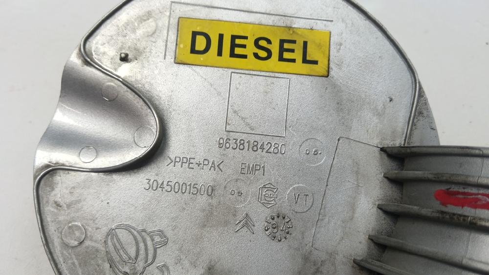 TAPA EXTERIOR COMBUSTIBLE CITROEN C3 1.4 HDI MT 70CV