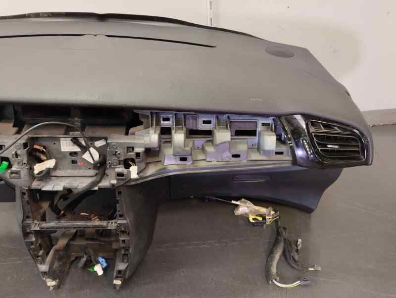 SALPICADERO DS 3 1.2 MT 110CV | 81KW