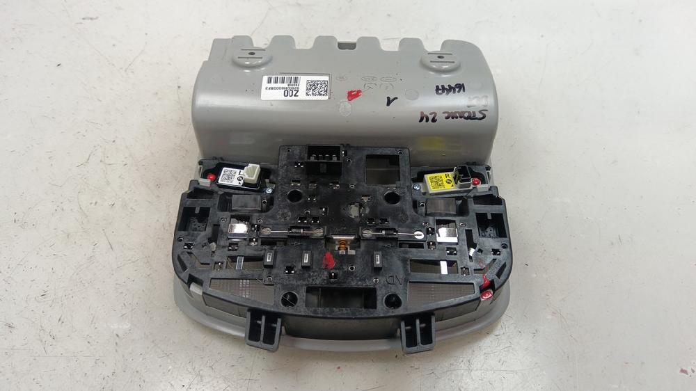 LUZ INTERIOR KIA STONIC 1.0 GDI MT 120CV | 88KW