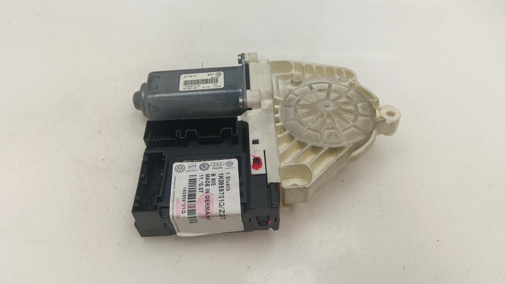 MOTOR ELEVALUNAS DELANTERO IZQUIERDO VOLKSWAGEN PASSAT 2.0 TDI DSG 140CV | 103KW