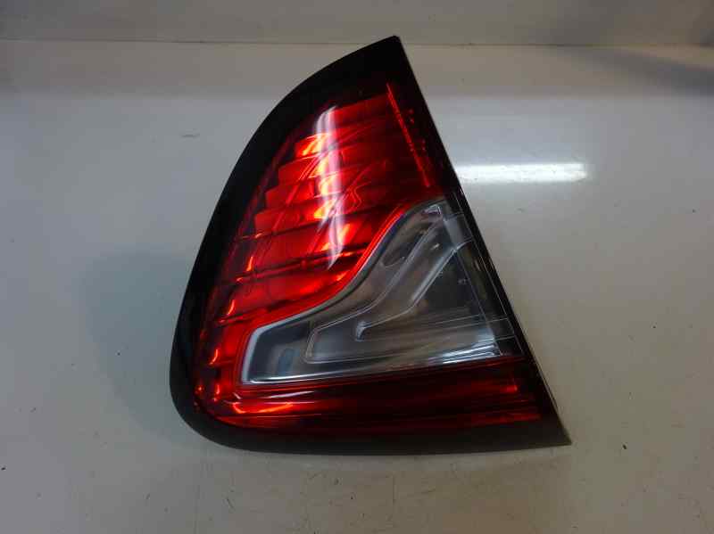 PILOTO TRASERO IZQUIERDO INTERIOR RENAULT CAPTUR 1.5 DCI MT 90CV | 66KW