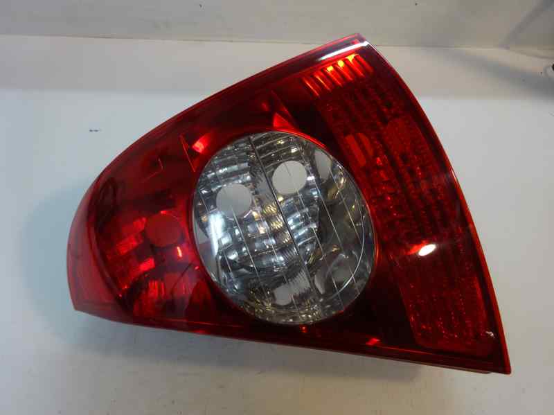 PILOTO TRASERO DERECHO RENAULT CLIO 1.5 MT 65CV | 48KW
