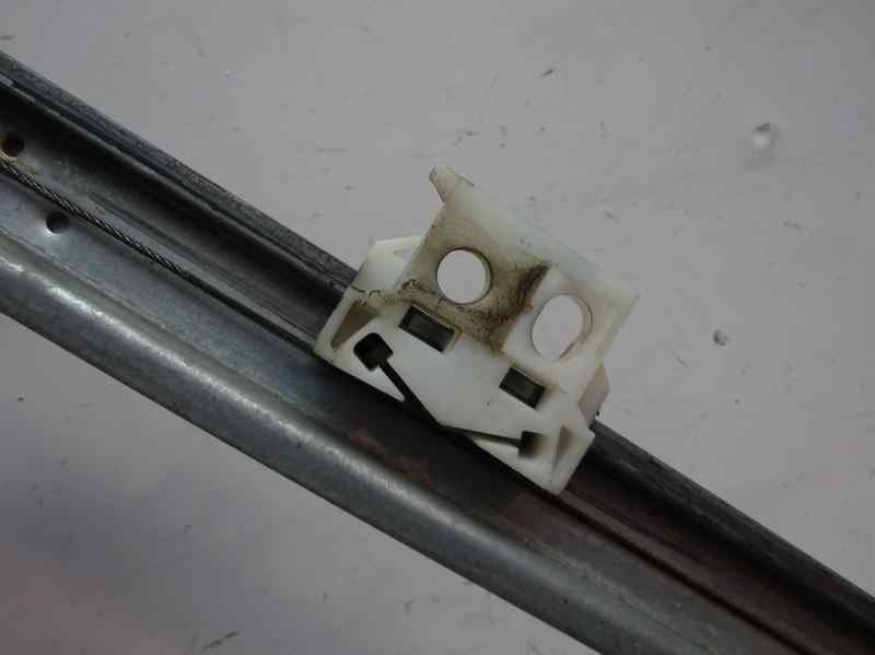 ELEVALUNAS DELANTERO IZQUIERDO CITROEN C4 PICASSO 2.0 HDI MT 136CV