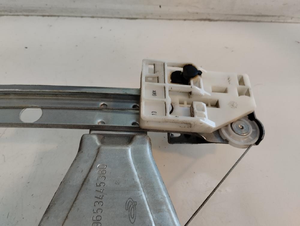 ELEVALUNAS TRASERO IZQUIERDO CITROEN C3 1.4 HDI MT 70CV