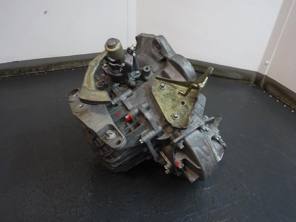 CAJA CAMBIOS OPEL CORSA 1.3 CDTI MT 90CV