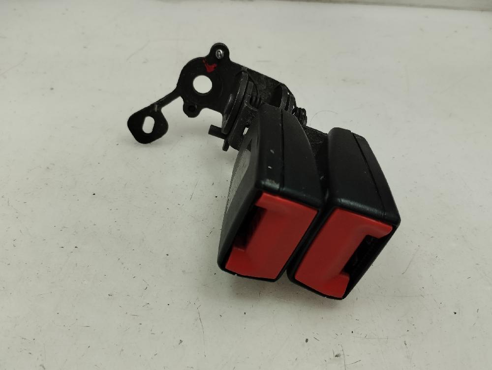 ANCLAJE CINTURON TRASERO IZQUIERDO SEAT LEON 1.6 TDI MT 105CV