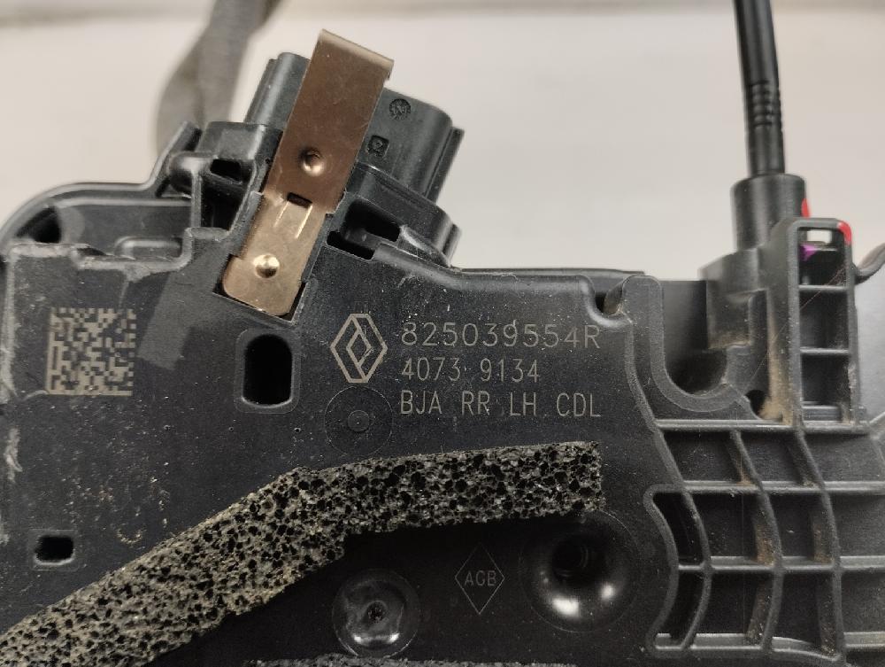 CERRADURA PUERTA TRASERA IZQUIERDA RENAULT CLIO 2023 1.0 MT 101CV
