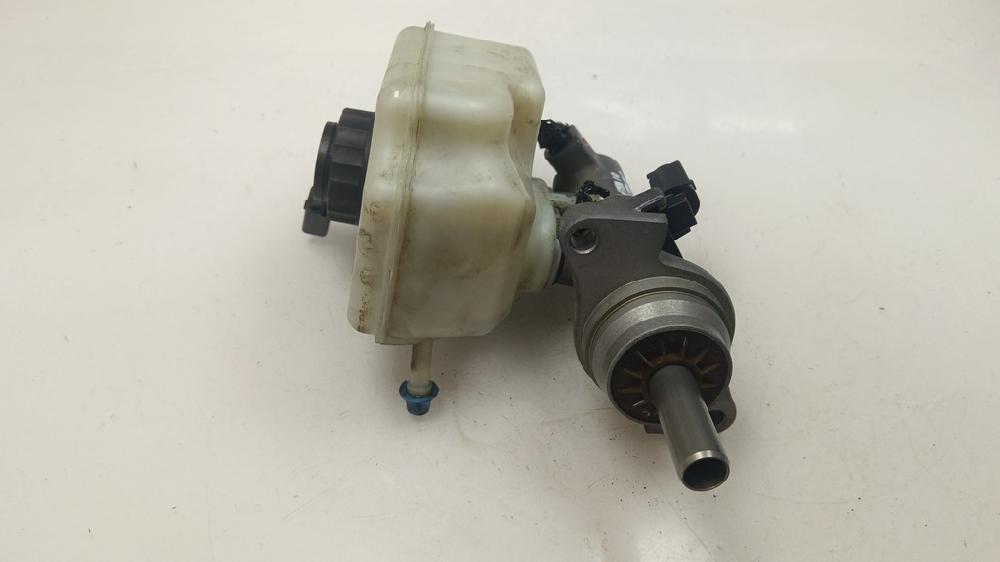 BOMBA FRENO VOLKSWAGEN JETTA 1.6 TDI MT 105CV