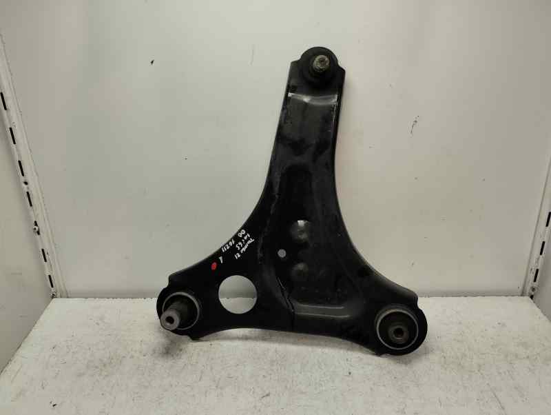 BRAZO SUSPENSION INFERIOR DELANTERO DERECHO RENAULT TWINGO 2021 1.0 MT 65CV | 48KW