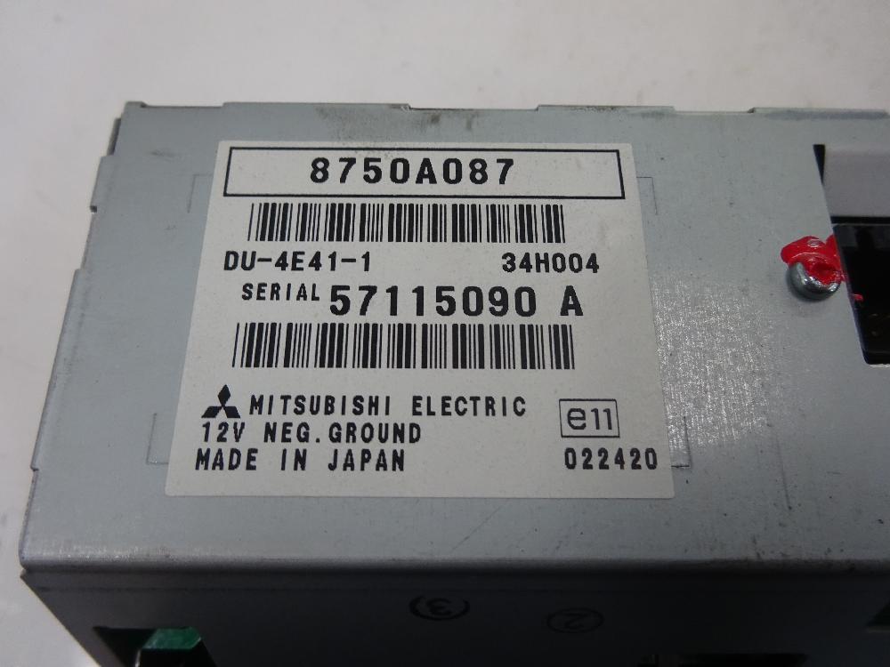 PANTALLA MULTIFUNCION MITSUBISHI GRANDIS 2.0 DI-D MT 134CV