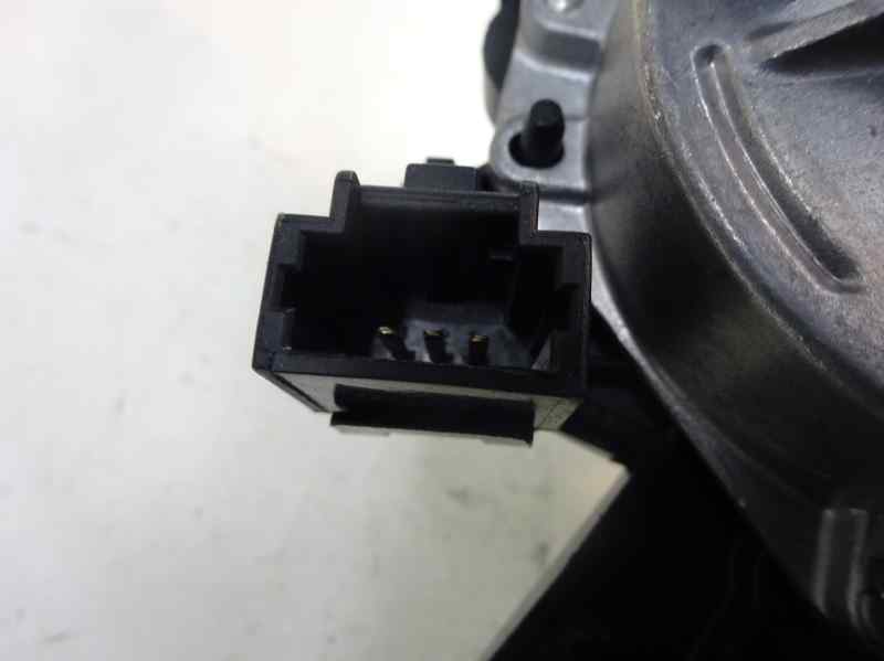 MOTOR LIMPIA TRASERO PEUGEOT 208 1.2 VTI MT 82CV