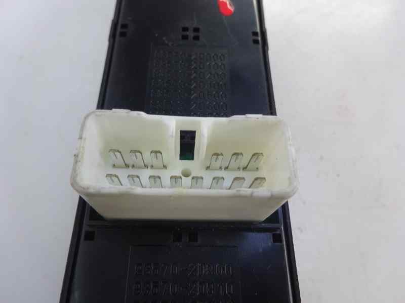 MANDO ELEVALUNAS DELANTERO IZQUIERDO HYUNDAI ELANTRA 2.0 CRDI MT 111CV