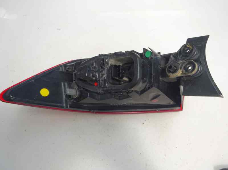 PILOTO TRASERO IZQUIERDO RENAULT CLIO 1.5 DCI MT 90CV