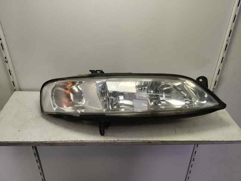 FARO DERECHO OPEL VECTRA 1999 2.0 DTI MT 101CV | 74KW