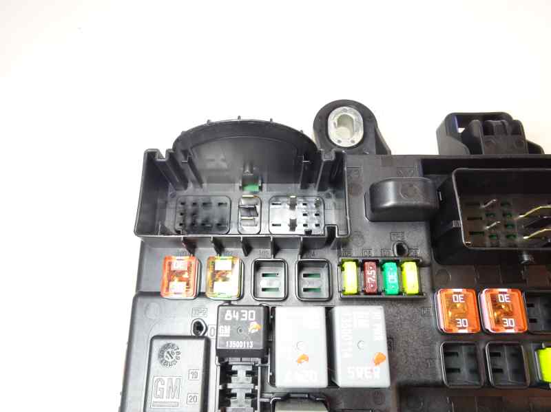 CAJA RELES FUSIBLES OPEL INSIGNIA 2.0 CDTI ECOTEC AT 163CV