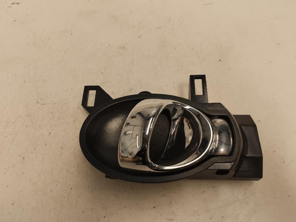MANETA INTERIOR TRASERA IZQUIERDA NISSAN JUKE 1.6 MT 117CV | 86KW