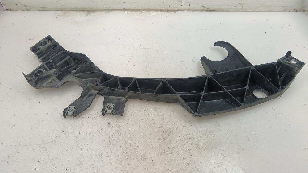 SOPORTE FARO DERECHO TOYOTA PROACE 1.6 MT 115CV | 85KW