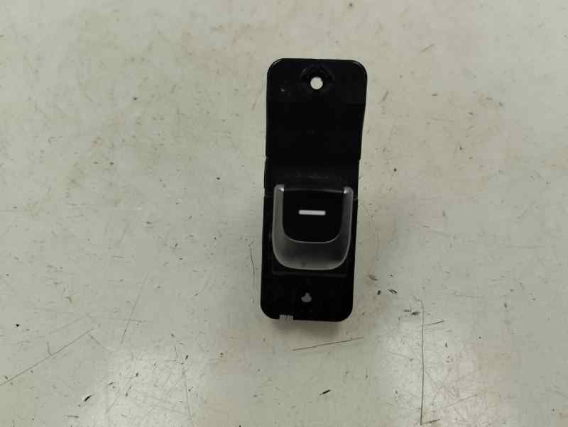 MANDO ELEVALUNAS TRASERO DERECHO KIA NIRO 1.6 AMT 105CV | 77KW