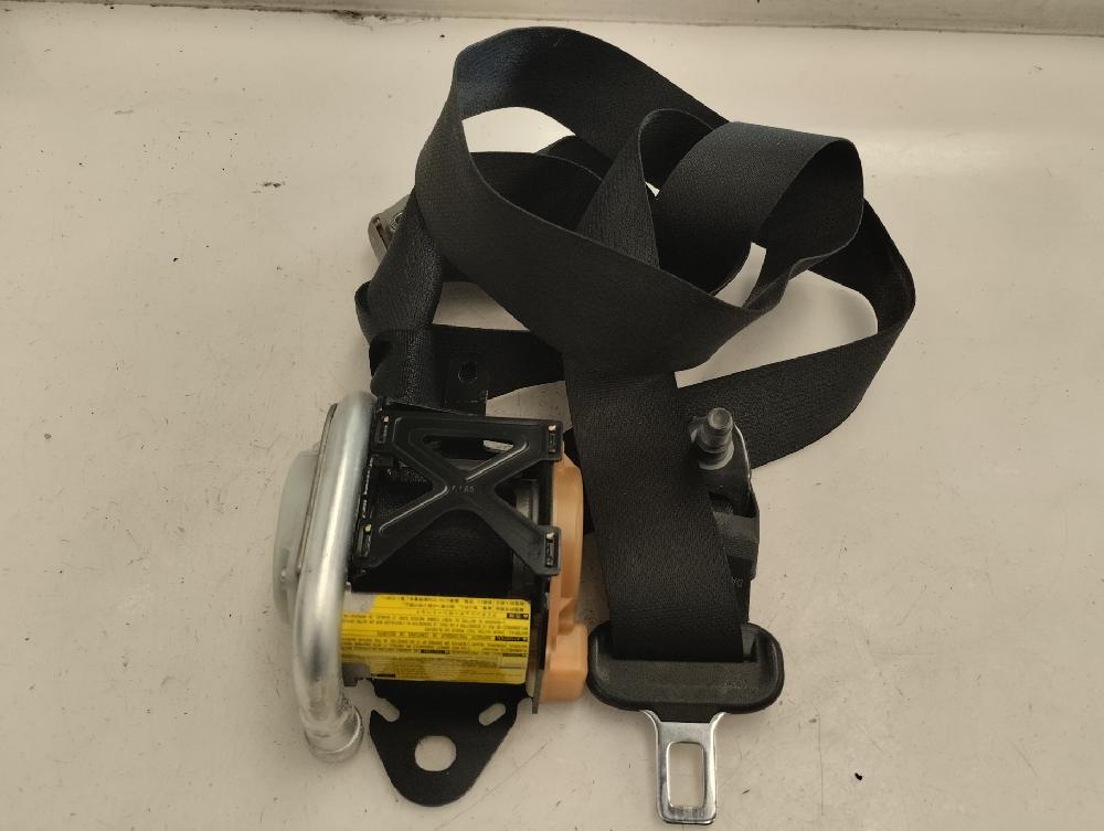 CINTURON SEGURIDAD DELANTERO IZQUIERDO TOYOTA COROLLA 1.6 MT 110CV | 81KW