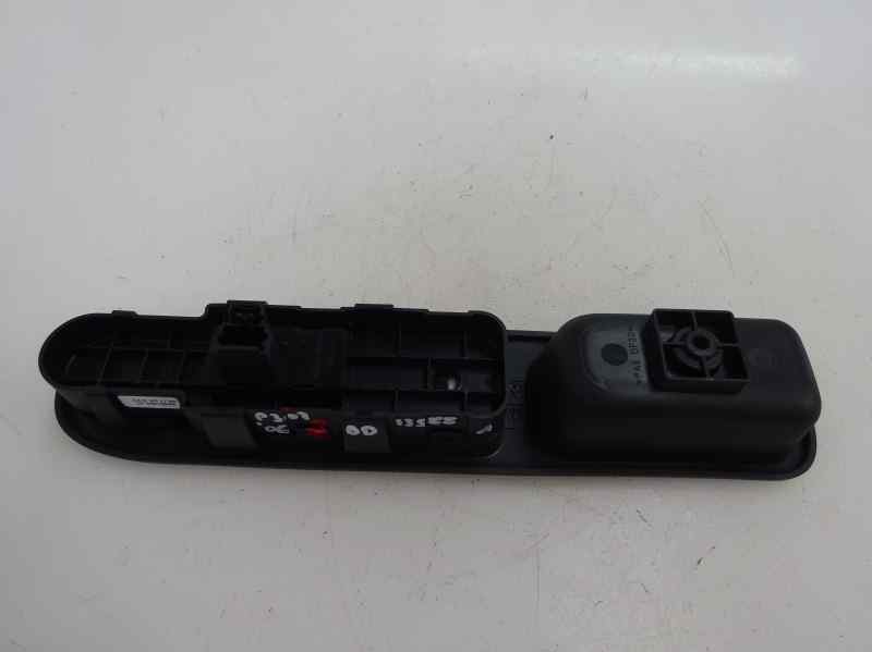MANDO ELEVALUNAS DELANTERO DERECHO PEUGEOT 307 1.6 HDI MT 109CV