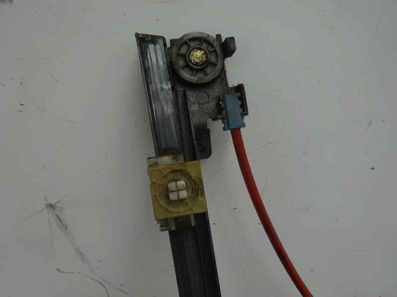 ELEVALUNAS DELANTERO DERECHO PEUGEOT 106 1.5 D MT 57CV